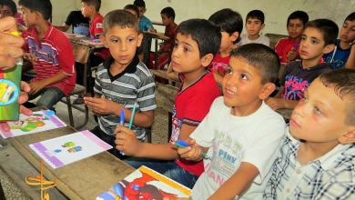 Photo of الأطفال النازحون يفقدون تعليمهم في شمال غرب سوريا ومبادرات فردية للتعويض